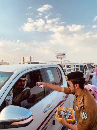 رئيس مركز الحفاير يدشن مبادرة حسن الوفادة