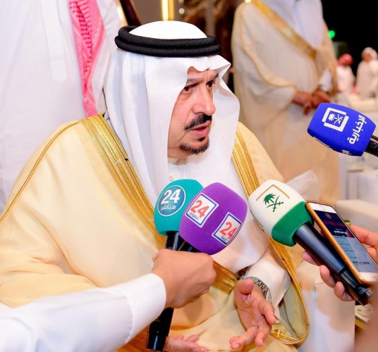 أمير الرياض يفتتح فندق الفيرمونت في البوابة الاقتصادية