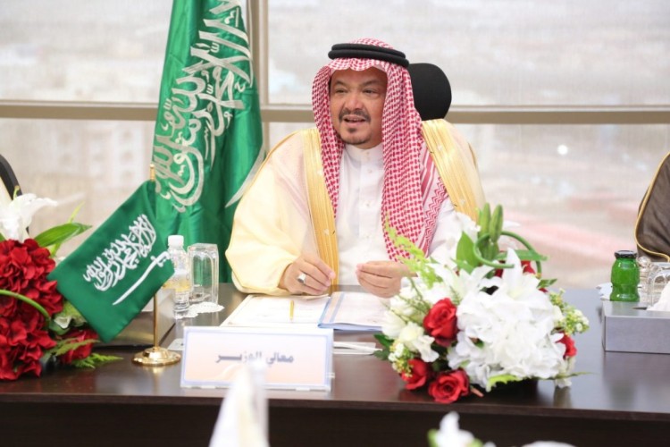 وزير الحج: “القطاع الخاص” شريك مهم في خدمة ضيوف الرحمن.. والمأمول منه كثير