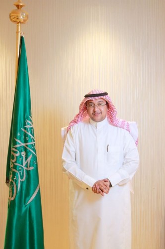 مدير عام فرع وزارة الإسكان بمنطقة جازان يهنئ القيادة بمناسبة اليوم الوطني