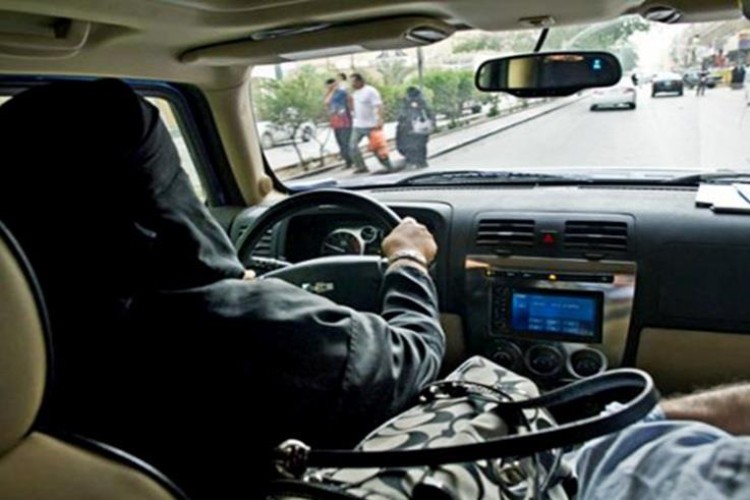 “اللواء البسامي” ينفي وجود خدمات VIP لإصدار رخص القيادة للنساء بـ 9 آلاف ريال في يومين (فيديو)