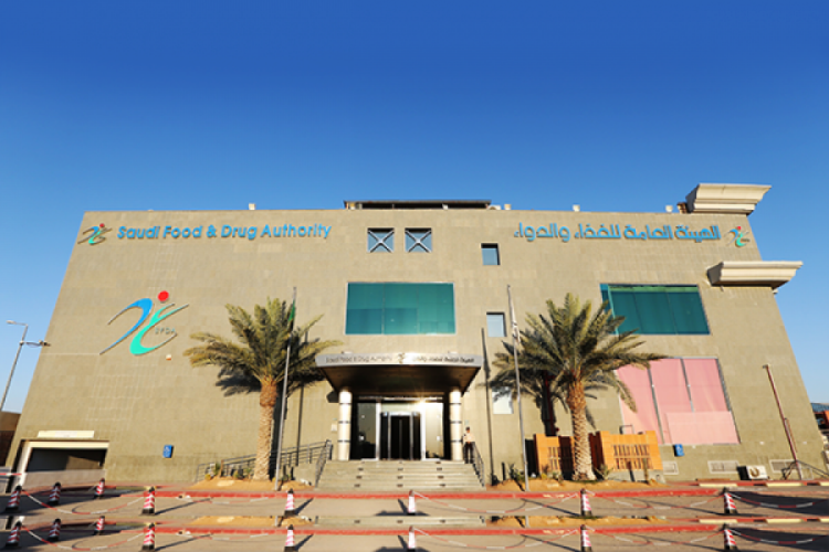 «الغذاء والدواء» تكشف حقيقة احتواء «الثوم» على مواد خطيرة