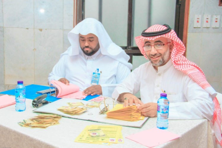 2250 طالباً في اختبارات تحفيظ القرآن بمكة