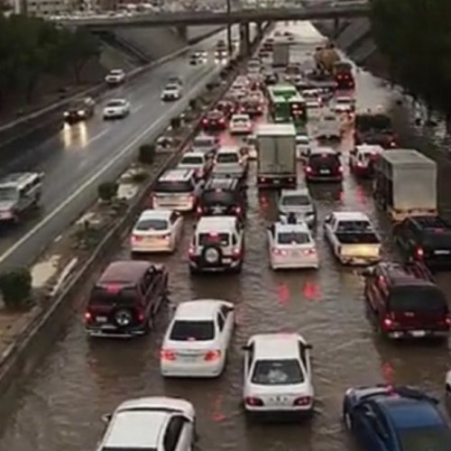 الدفاع المدني يحذر أهالي “المدينة” من سيول منقولة بعدة أودية