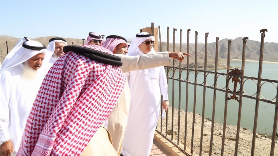 المهندس الفضلي يتابع ميدانياً مشروعات منظومة البيئة والمياه والزراعة في منطقة الباحة