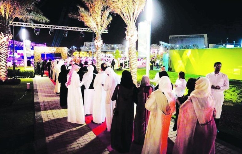 تعرّف على السلوكيات المحظورة على مرتادي الأماكن العامة