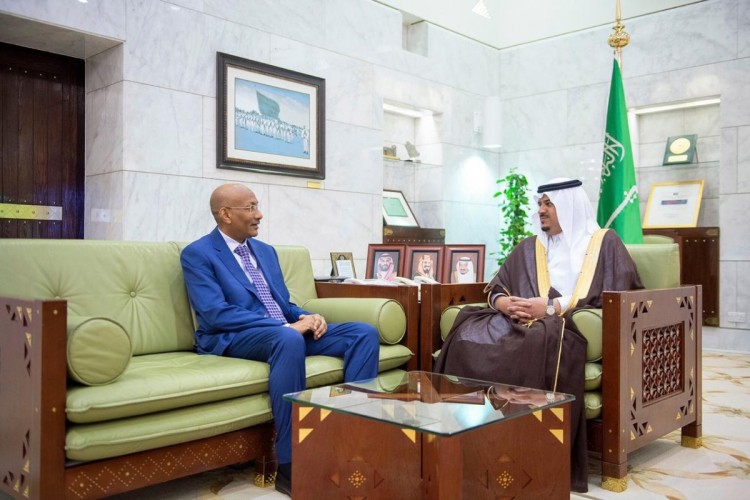 نائب أمير منطقة الرياض يستقبل سفير السودان لدى المملكة