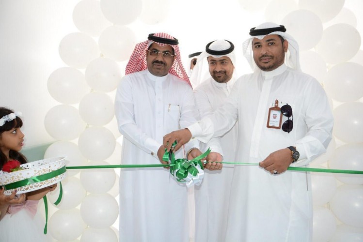 مدير عام صحة جازان يفتتح المرحلة الأولى من مشروع تطوير مركز صحي المضايا