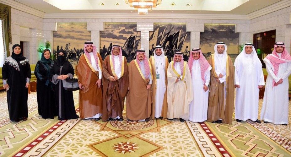 أمير الرياض يستقبل وكيل وزارة الإعلام والمشرف على الشؤون الثقافية والإعلامية