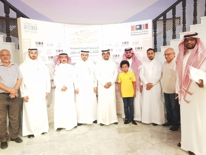 اليوبي ومحاضرة ” الإبداع ثقافة علمية” بثقافة وفنون جدة