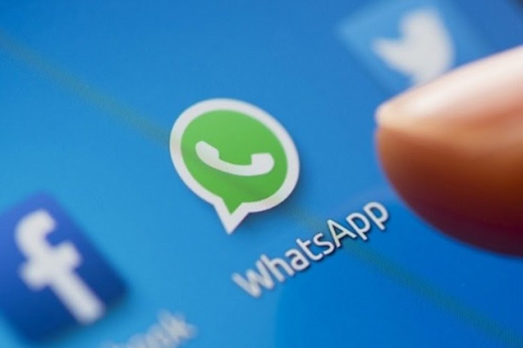 بعد عطل دام نحو 8 ساعات.. “واتسآب” يعود للعمل مجددًا
