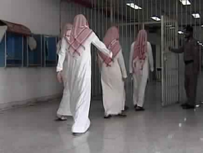 إنفاذاً لتوجيهات خادم الحرمين.. إطلاق سراح 600 سجين في مكة