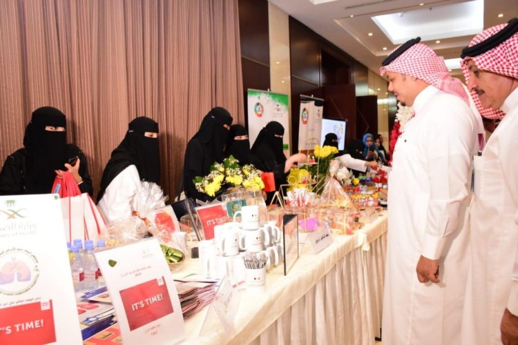 مدير مستشفى الملك سعود يدشن فعاليات اليوم العالمي للربو والدرن لعام 2019