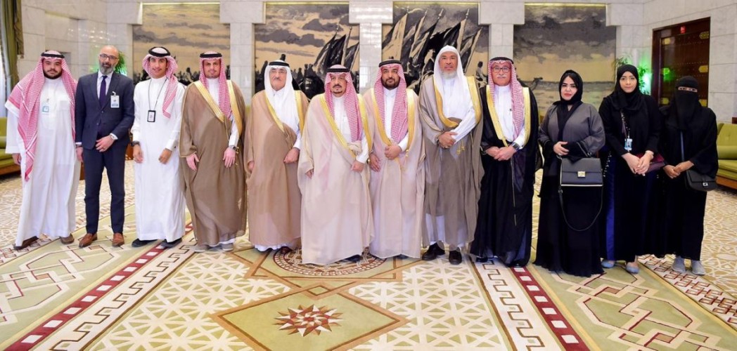 أمير منطقة الرياض يستقبل رئيس الجمعية الخيرية السعودية لتنشيط التبرع بالأعضاء “إيثار”