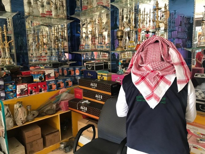 تعهد دون تسجيل مخالفات في جولة التدخين الرقابية