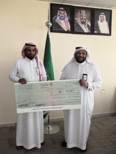 “التجارة”: 50 ألف ريال مكافأة لمواطن لإبلاغه عن معمل يُصنع العطور المغشوشة في الأحساء