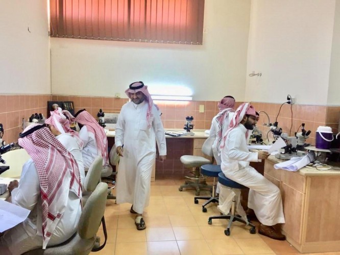 المركز الوطني بجازان يستضيف دورة تصنيف البعوض الناقل للأمراض