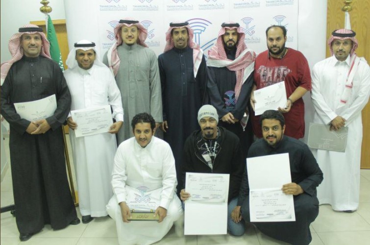 اختتام دورة مبادي الطيران اللاسلكية الثانية