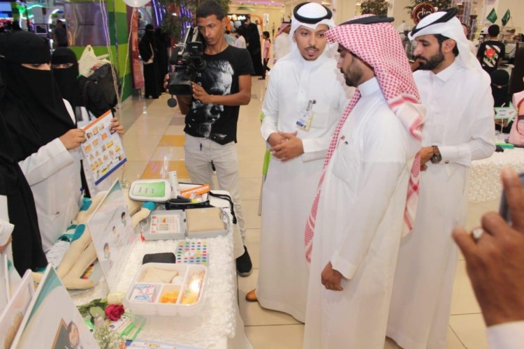 مركز الغدد الصماء بمستشفى الملك فهد بجازان ينفذ فعالية *أبطال السكر*