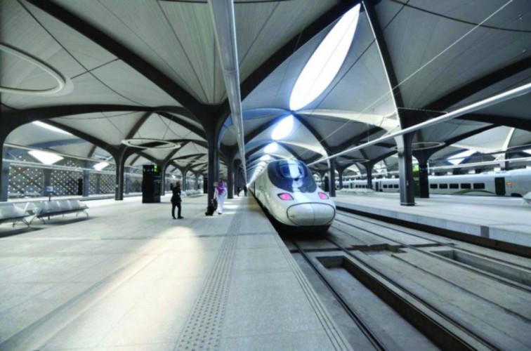إقبال كبير على حجوزات قطار الحرمين.. والرحلات تنطلق في هذا الموعد