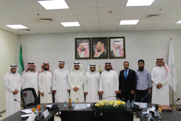 الدكتور الفهيد يزور جوف الزيتون ويلتقي بقيادات ومنسوبي التدريب التقني والمهني