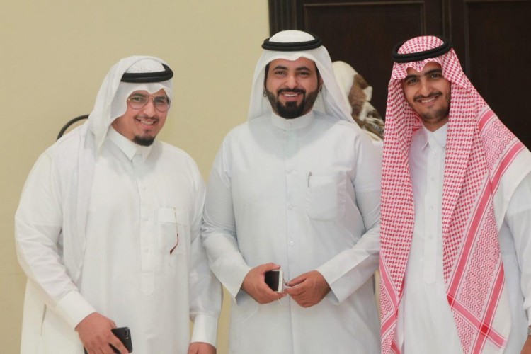 صحيفة الشمال تقوم بجولة في سوق التمور بالقصيم