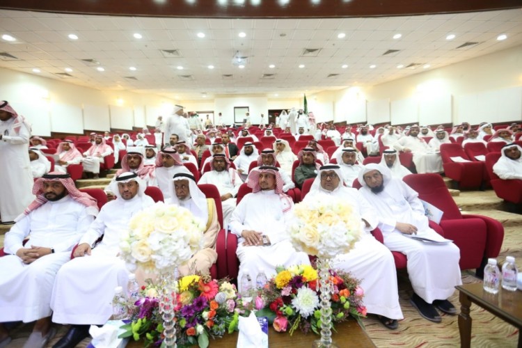 مدير تعليم جازان يرعى حفل الاحتفاء بيوم المعلم العالمي