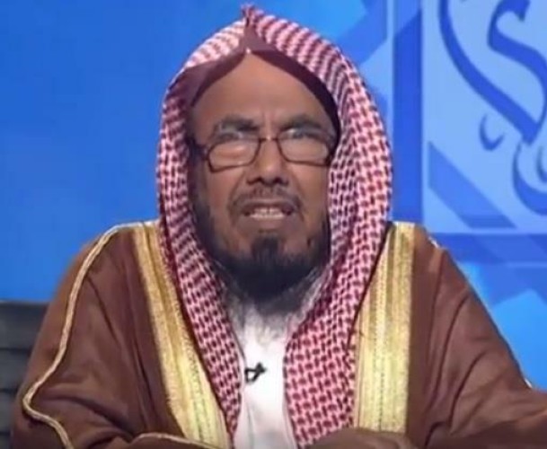 المطلق: البعض كلما حصل له شيء قال “عين” وهو اعتقاد يجلب الأمراض.. وهذه نصيحتي للرقاة (فيديو)
