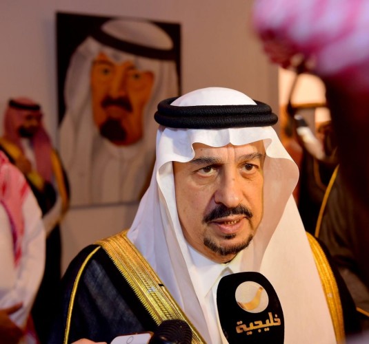 أمير منطقة الرياض يطلق معرض الفن التشكيلي للأميرة هيفاء بنت عبد الله
