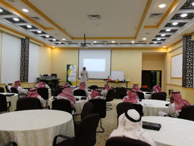 فرع وزارة العمل بالقصيم يدشن سلسلة دورات في مجال السلامة والصحة المهنية