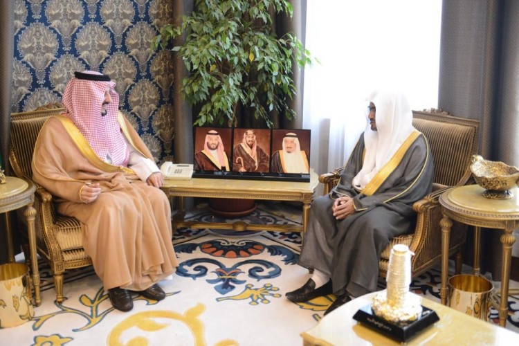 *أمير عسير يستقبل الشيخ المغامسي*