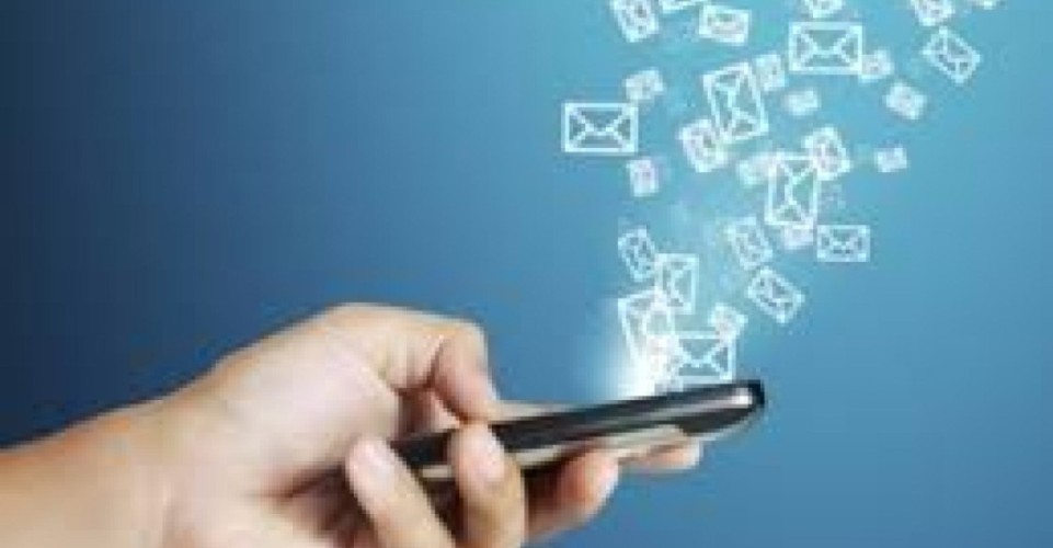 رسائل مُسيئة لمواطن سعودي من كويتية لا يعرفها.. وهذا ما فعله