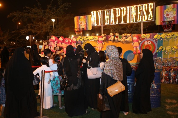 أمانة الرياض تعيد للأطفال ذاكرة الأجداد بفعاليات “الحوامة” احتفاءً بموسم العيد