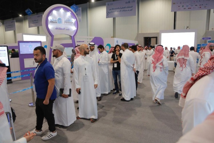 باب النمو .. خدمات تدريبية وإرشادية في مكان واحد