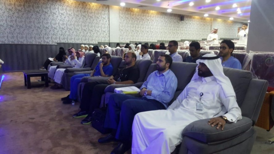 مستشفى الأمير محمد بن ناصر يقيم دورة لتمريض الأورم