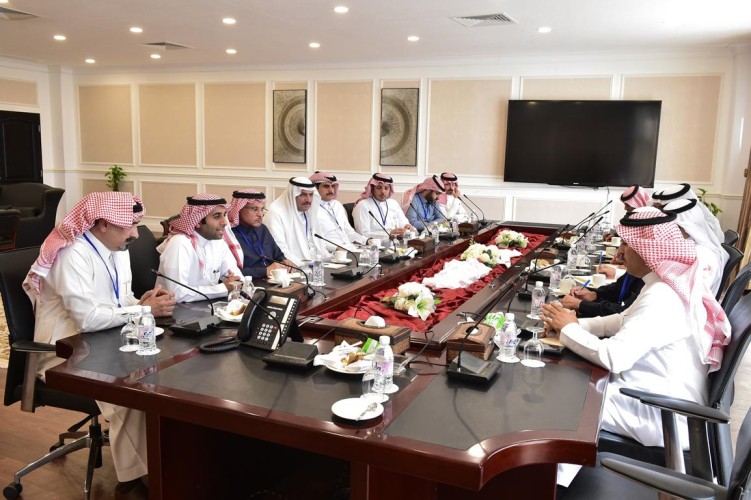عقد اللقاء الاول للموارد البشرية بداية ثمرة تعاون ما بين فرع العمل والهيئة الملكية