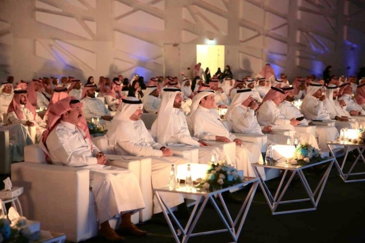 وزارة العمل تدشن منصة ” قوى ” بـ22 خدمة لإنجاز الخدمة للمستفيدين