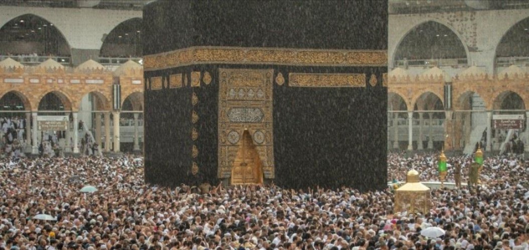 فيديو.. أمطار على الحرم المكي الشريف