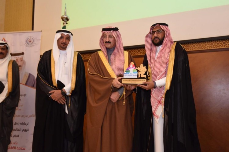 محافظ الأحساء يدشن فعاليات اليوم العالمي للدفاع المدني