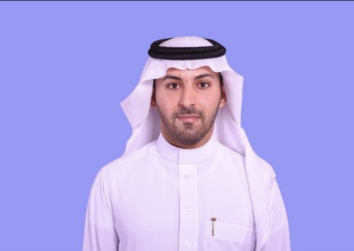 طبيب سعودي يخفف معاناة الملايين من مرضى العظام