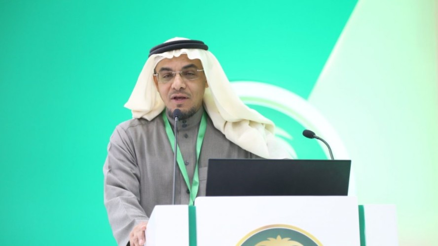 البيئة تلزم بائعي المبيدات الزراعية شهادة مزاولة مهنة