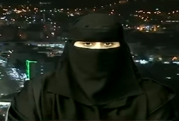 الطالبة التي أنقذت حافلة بعد تعرض سائقها للإغماء تروي التفاصيل (فيديو)