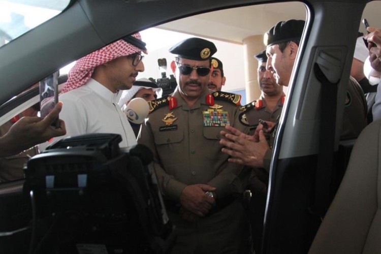 المرور: تدشين 150 مركبة مدنية متنقلة لرصد مخالفات السرعة.. والبداية خلال أسبوعين