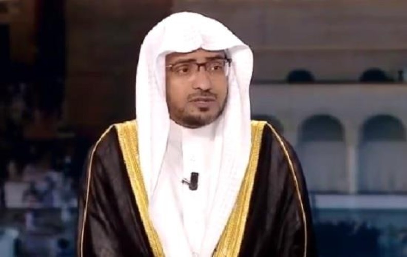 فيديو.. ما علاقة لحم الإبل بنقض الوضوء؟ المغامسي يجيب