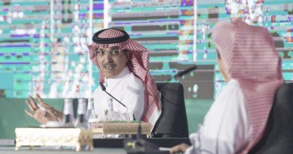 “الجدعان” يكشف حقيقة زيادة المقابل المالي على الوافدين.. وهذا ما قاله عن رفع أسعار الطاقة في 2019!