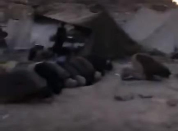 تداول فيديو لجنود في الحد الجنوبي يصلّون جماعة وسط أجواء شديدة البرودة