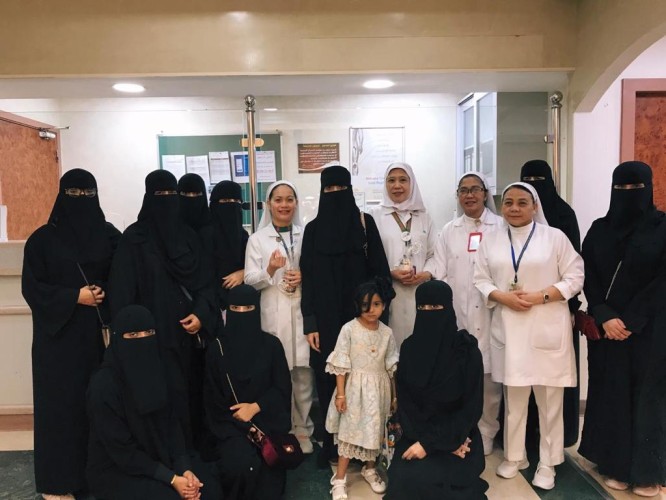 فريق همسات الثقافي بالاحساء يقوم بزيارة مستشفى المانع