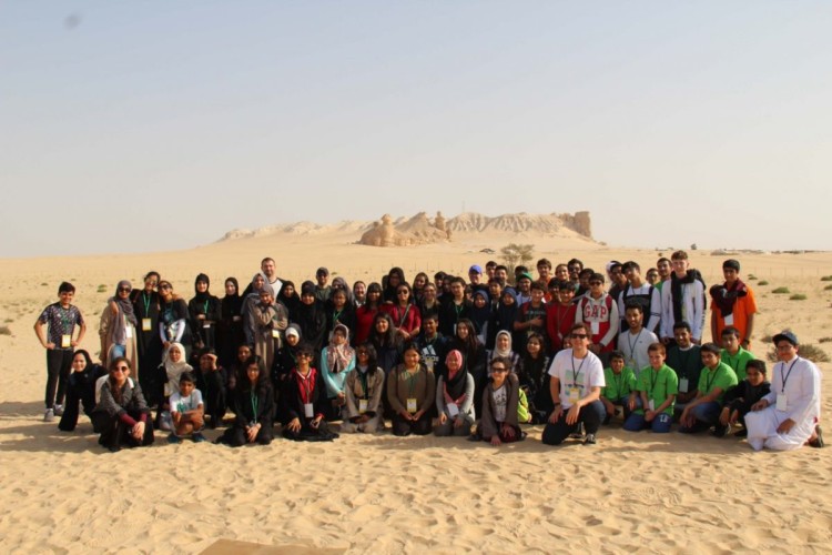 الأحساء تستقبل طلاب العالم