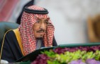 مجلس الوزراء يرحب بتفعيل التحالف البحري الدفاعي ويرفض الاعتداءات الإيرانية على السفن