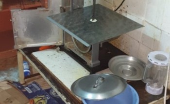 ضبط مستودع أغذية غير صالحة للاستهلاك بالمدينة المنورة